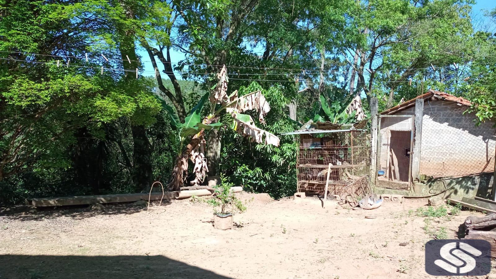 CHÁCARA ACONCHEGANTE Á VENDA EM  NAZARÉ PAULISTA