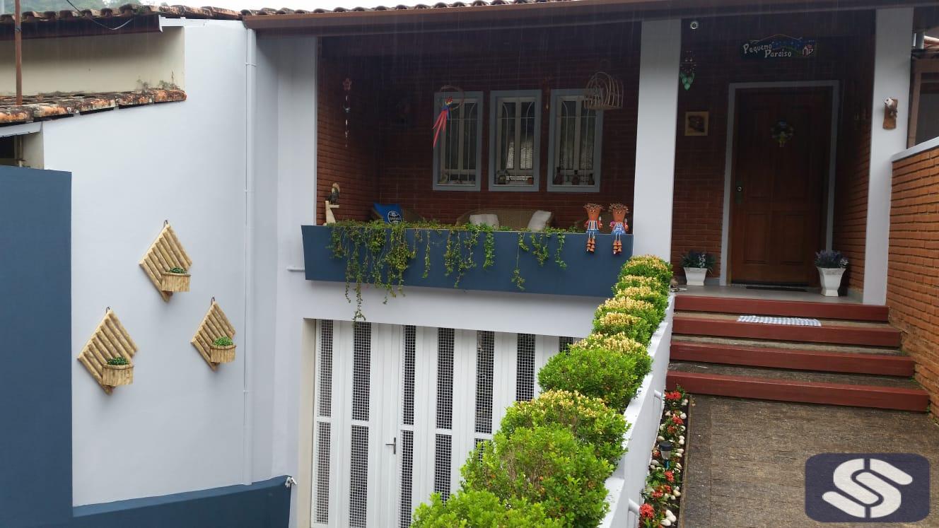 CASA Á VENDA EM MONTE ALEGRE DO SUL