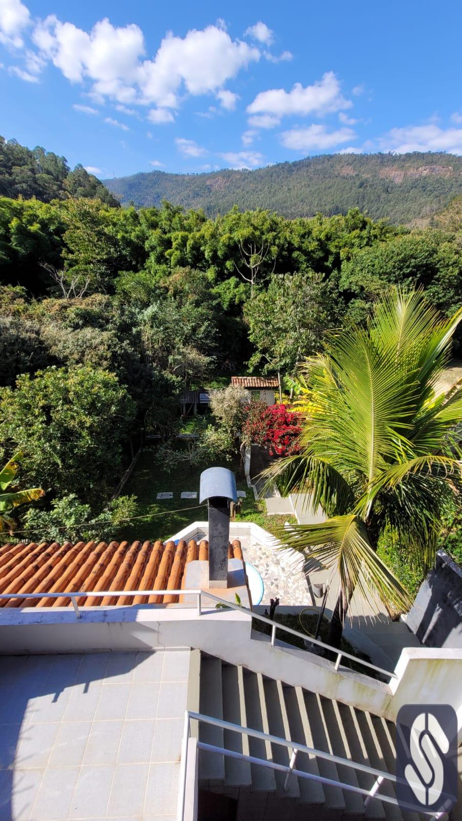 CASA Á VENDA EM MONTE ALEGRE DO SUL