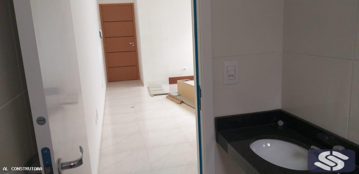 APARTAMENTO COM DOIS DORMITÓRIOS EM SANTO ANDRE (04)